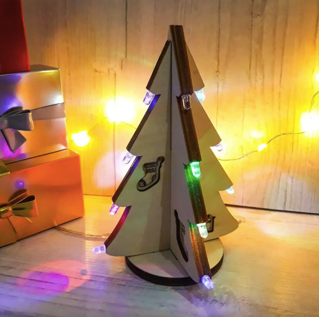 Деревянная елочка с подсветкой Christmas