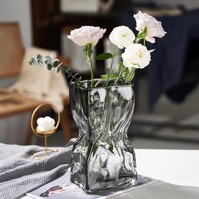 Скляна ваза Reti 