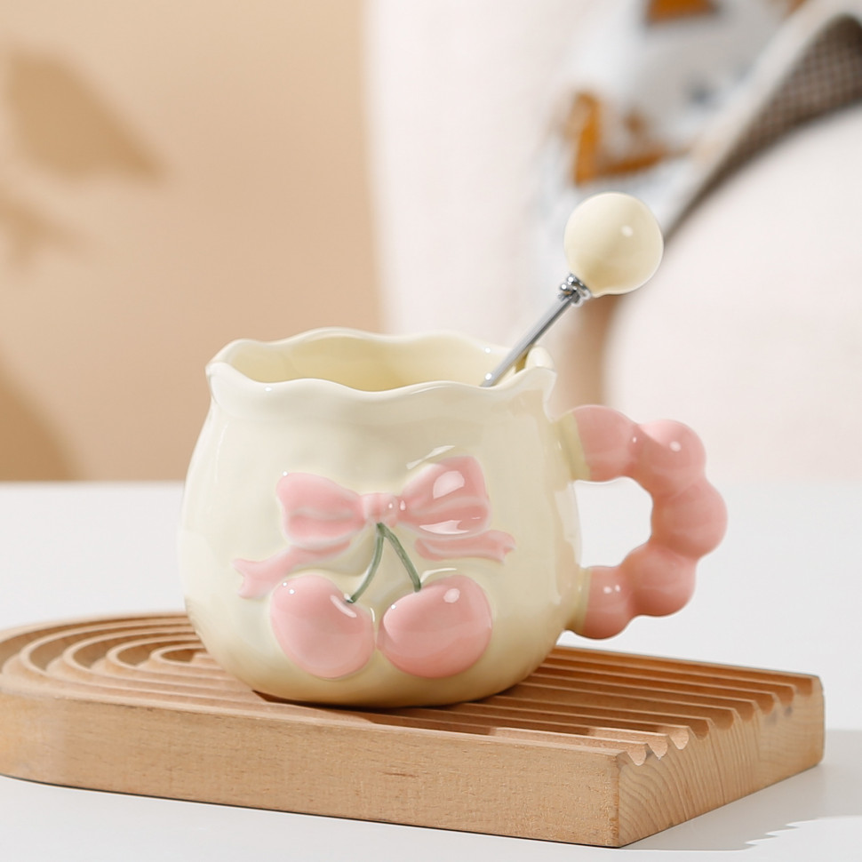 Кружка Delicate cherry