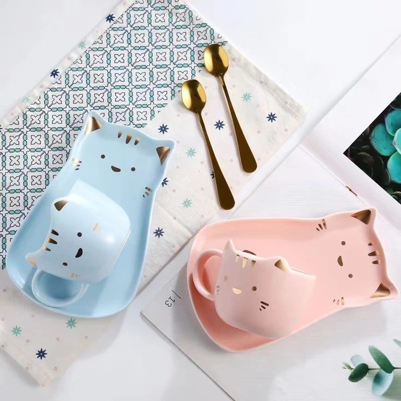 Фарфоровая кружка с подставкой Cute Cat