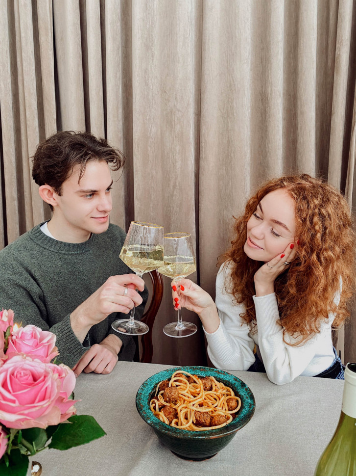 Стеклянный бокал для вина Richard White