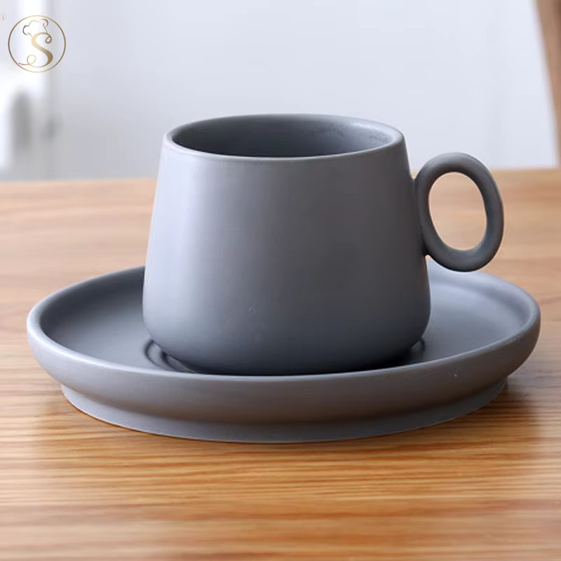 Чашка з блюдцем Tenderness