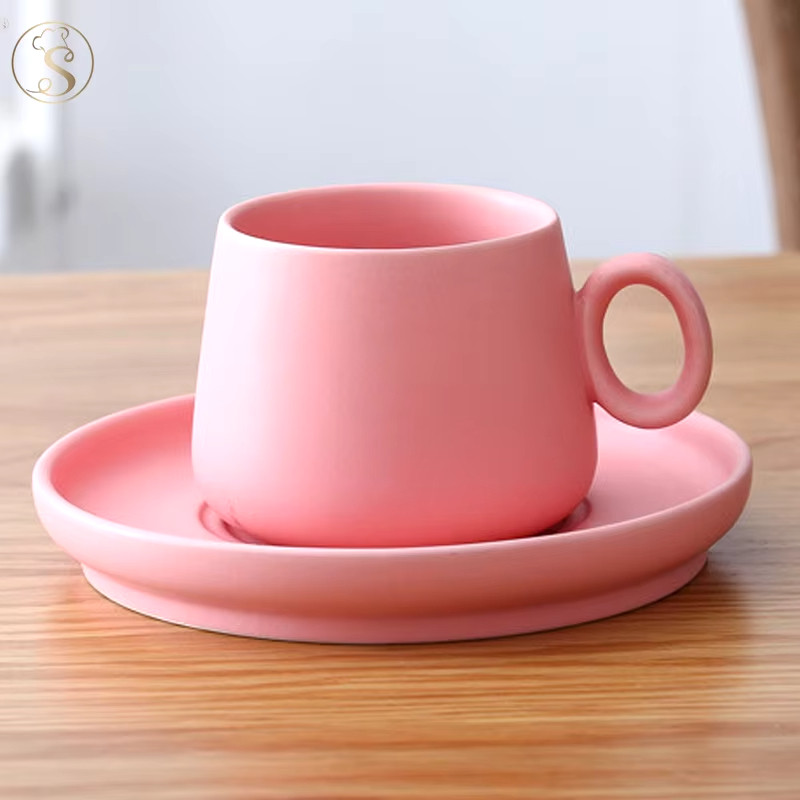 Чашка з блюдцем Tenderness