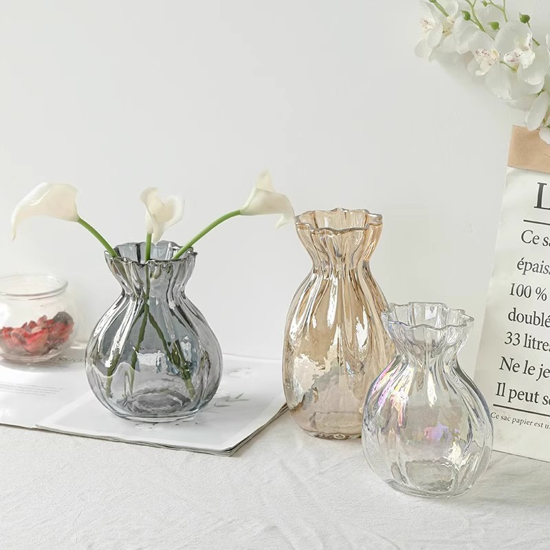 Скляна ваза Frill