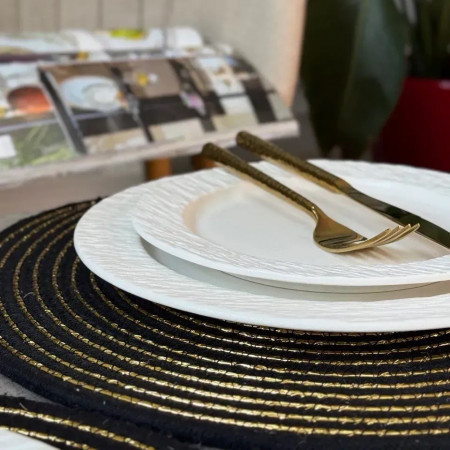 Тарілка White Obelisk III