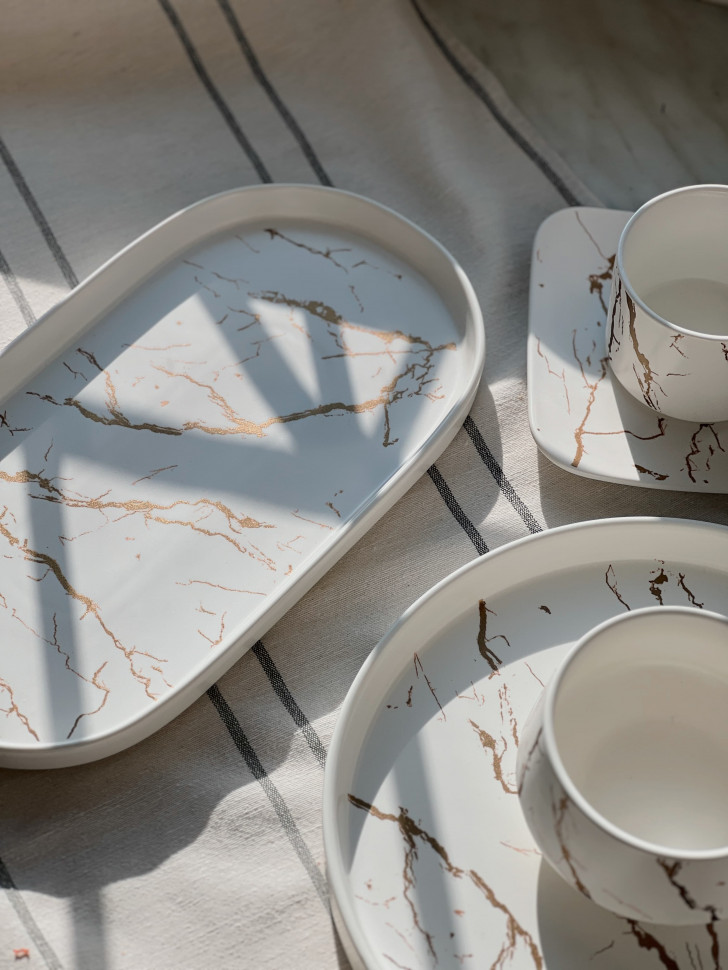 Порцелянове овальне блюдо Wiese