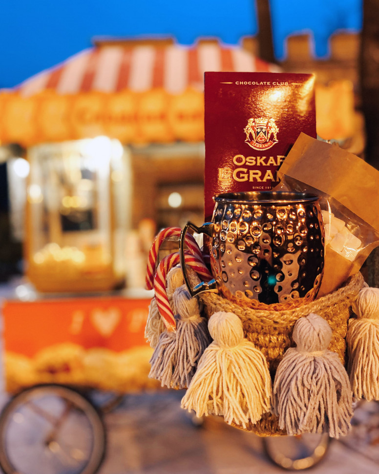 Кошик з пензликами Meringa