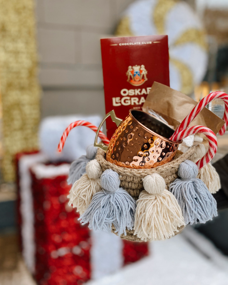 Кошик з пензликами Meringa