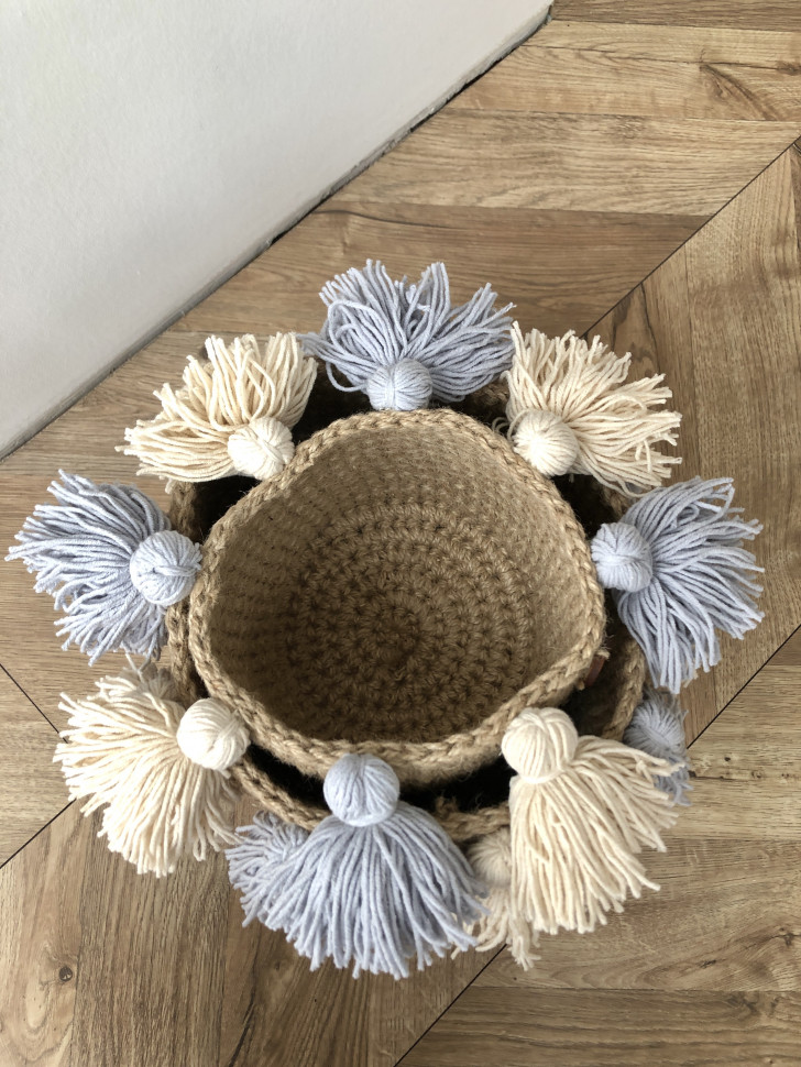 Кошик з пензликами Meringa