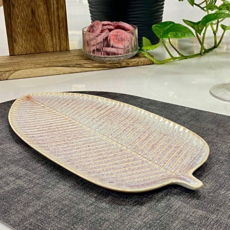 Тарелка-лист Pink Tinder