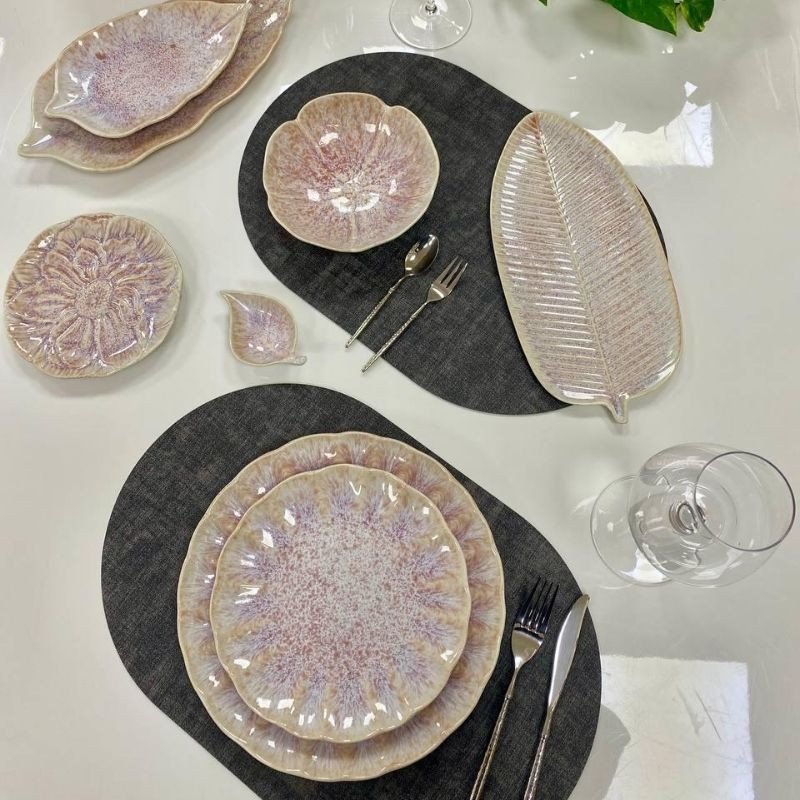 Тарілка-листок Pink Tinder