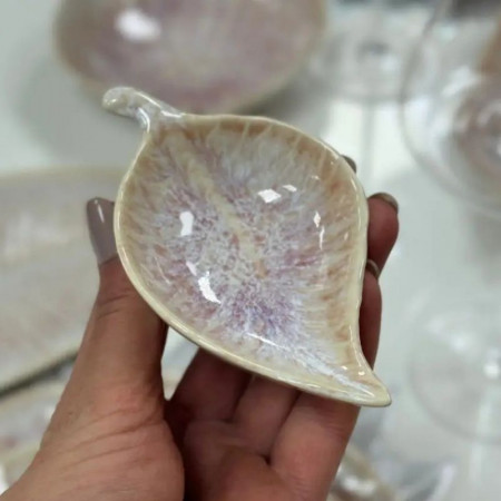 Тарілка-листок Pink Tinder III