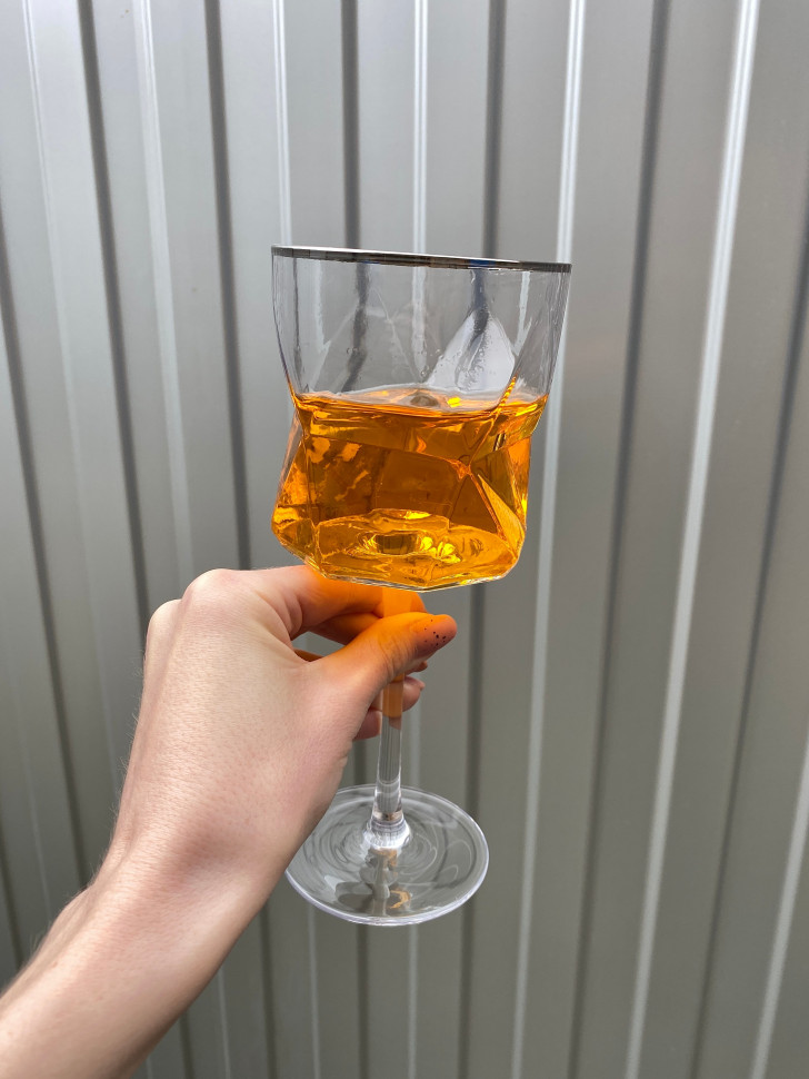 Бокал для віна Hong Kong