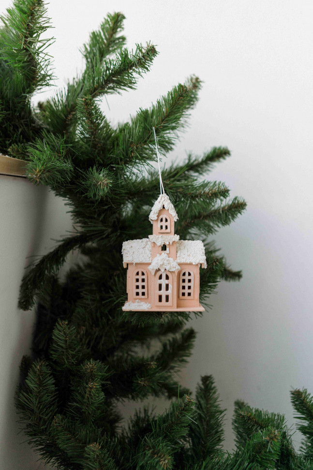 Новорічна прикраса Hus