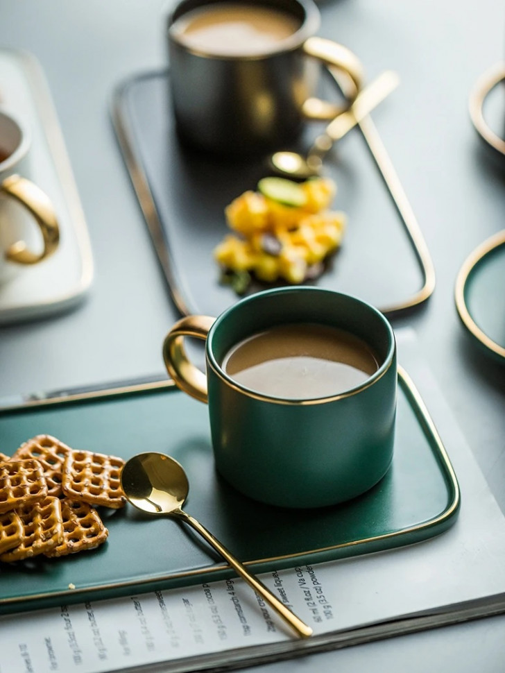 Чашка керамическая с блюдцем Triple