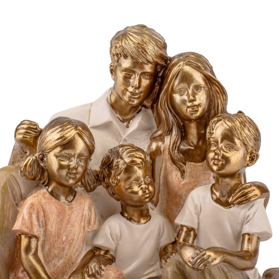 Статуетка Family hearth