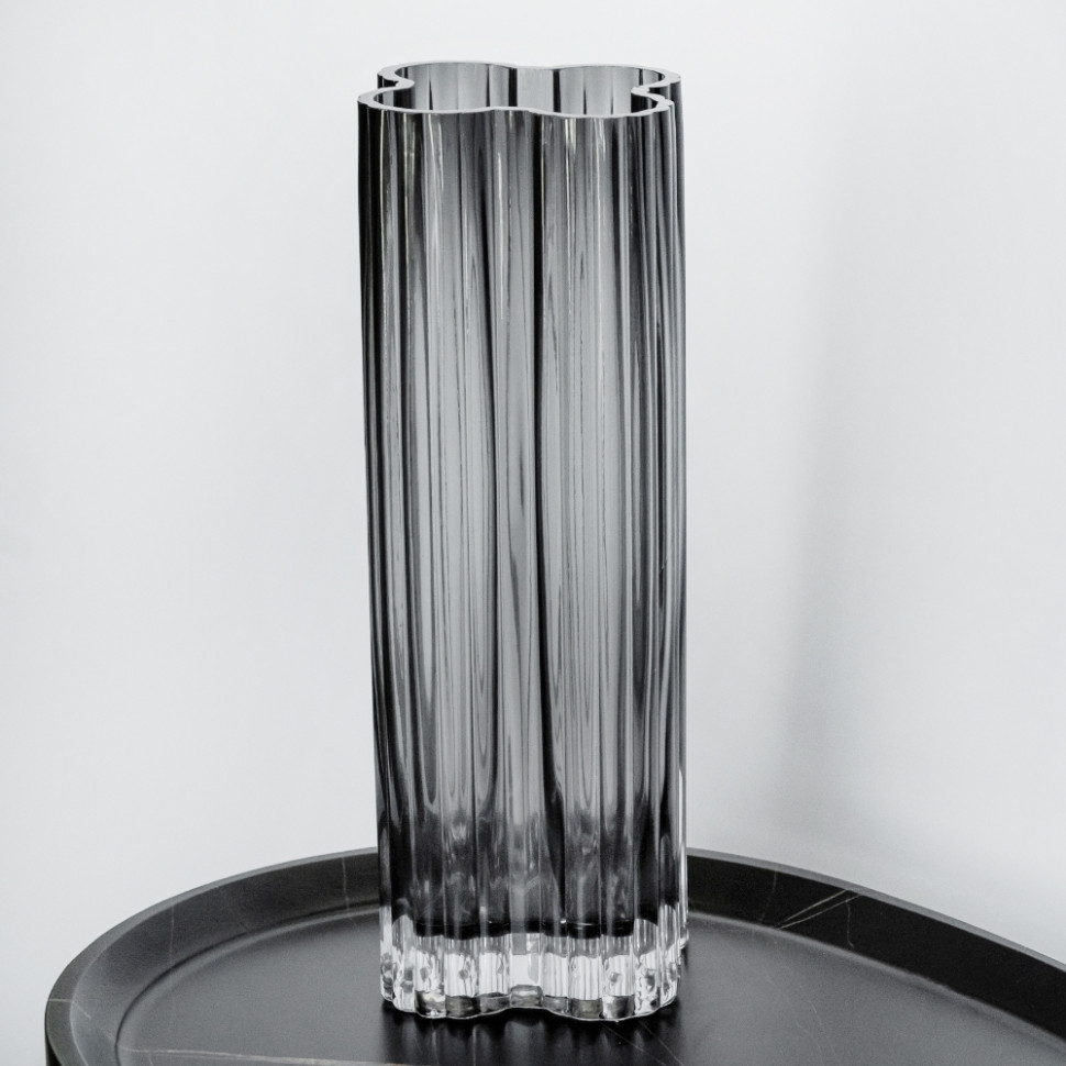 Стеклянная ваза Flower