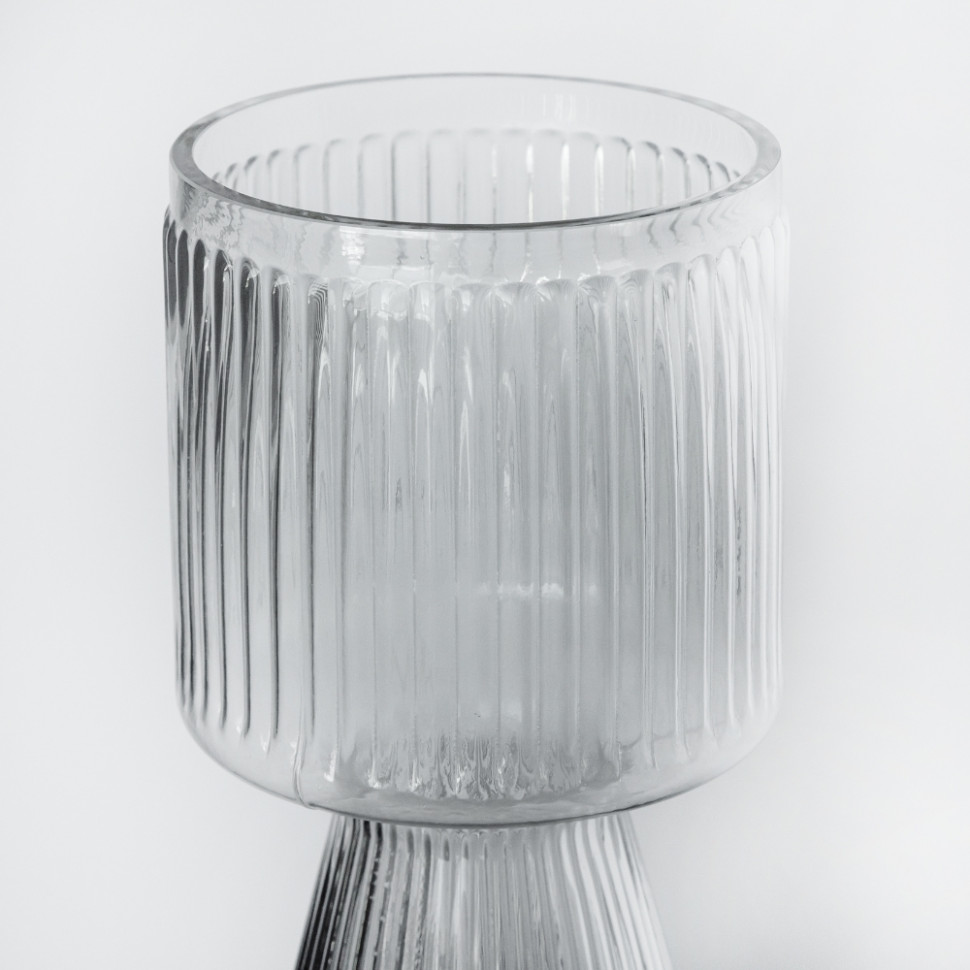 Стеклянная ваза Elegance