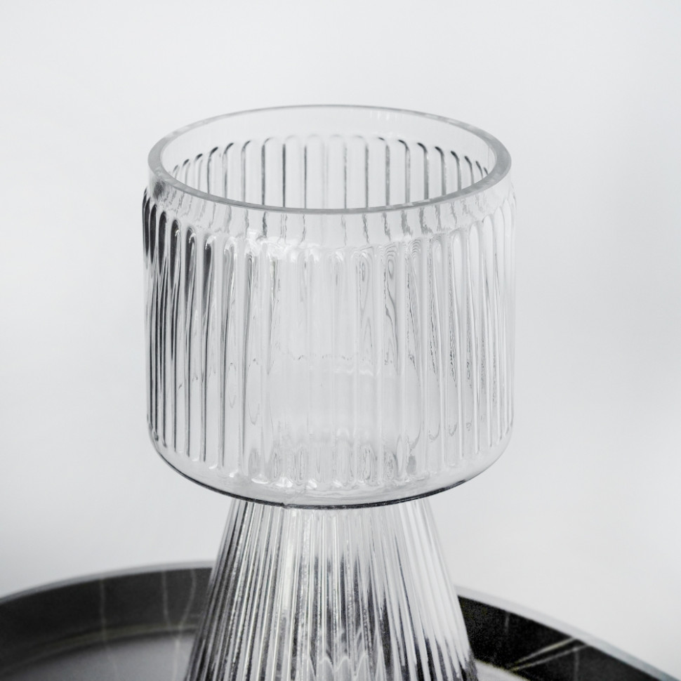 Стеклянная ваза Elegance