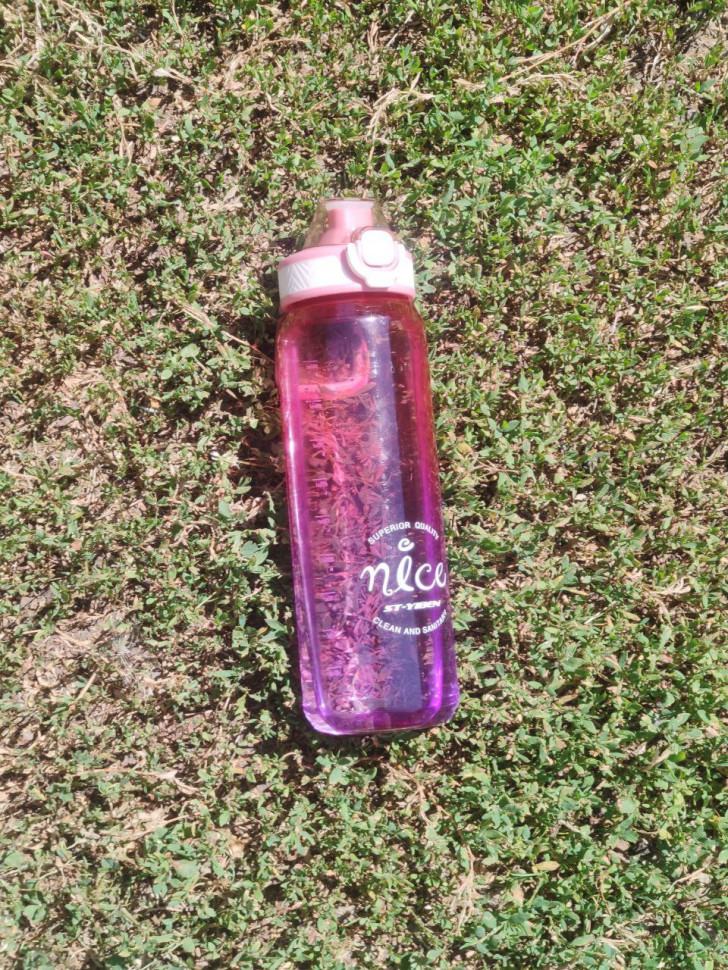  Пляшка для води Nice day