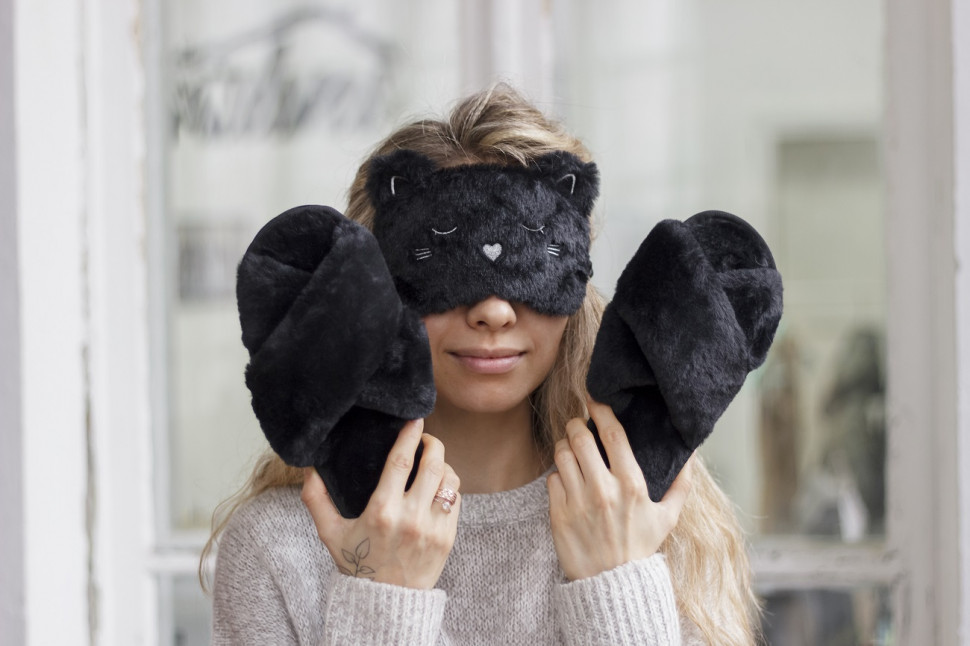 Маска для сна Black & Milk