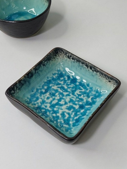 Квадратный соусник Olive