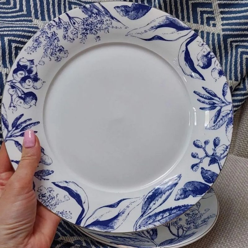 Тарелка Bratislava