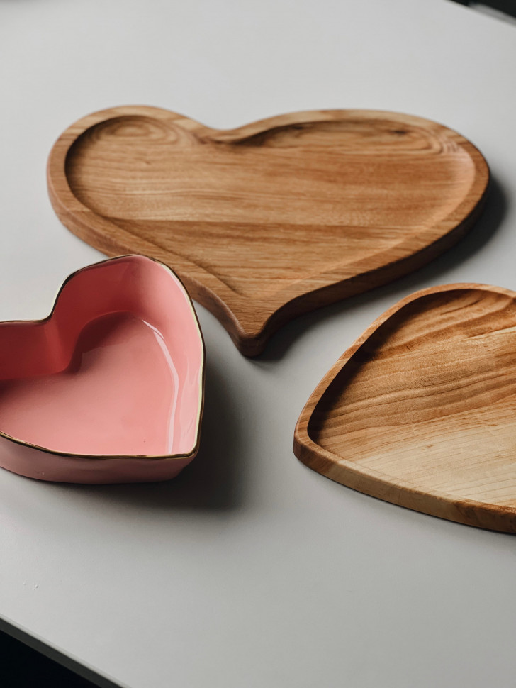 Дерев'яна тарілка для подачі Flame of Love