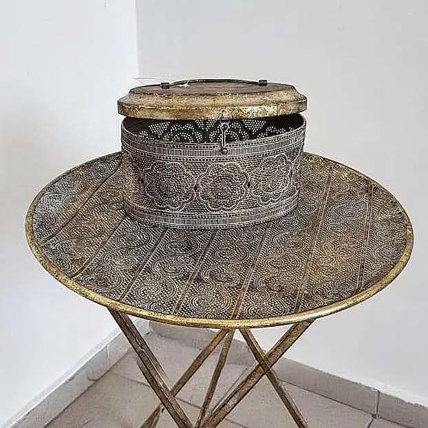 Складной металлический столик Jasmine