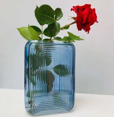 Стеклянная ваза Crystal квадрат