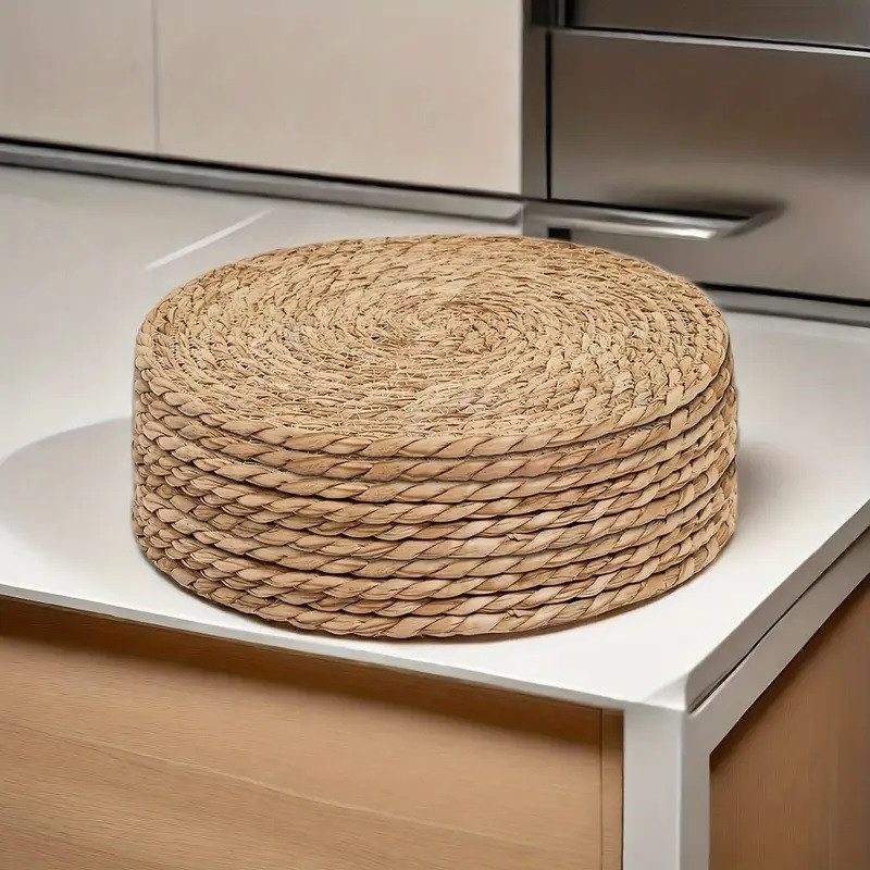 Плетеная подставка Wicker