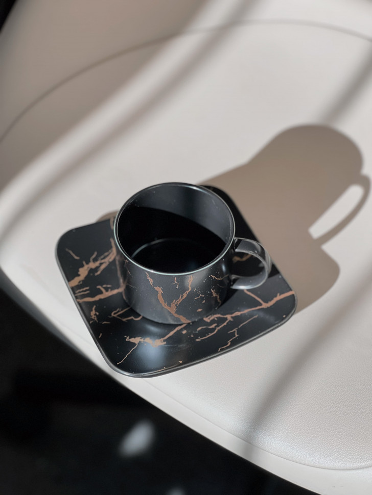 Чашка керамічна із блюдцем Stunner