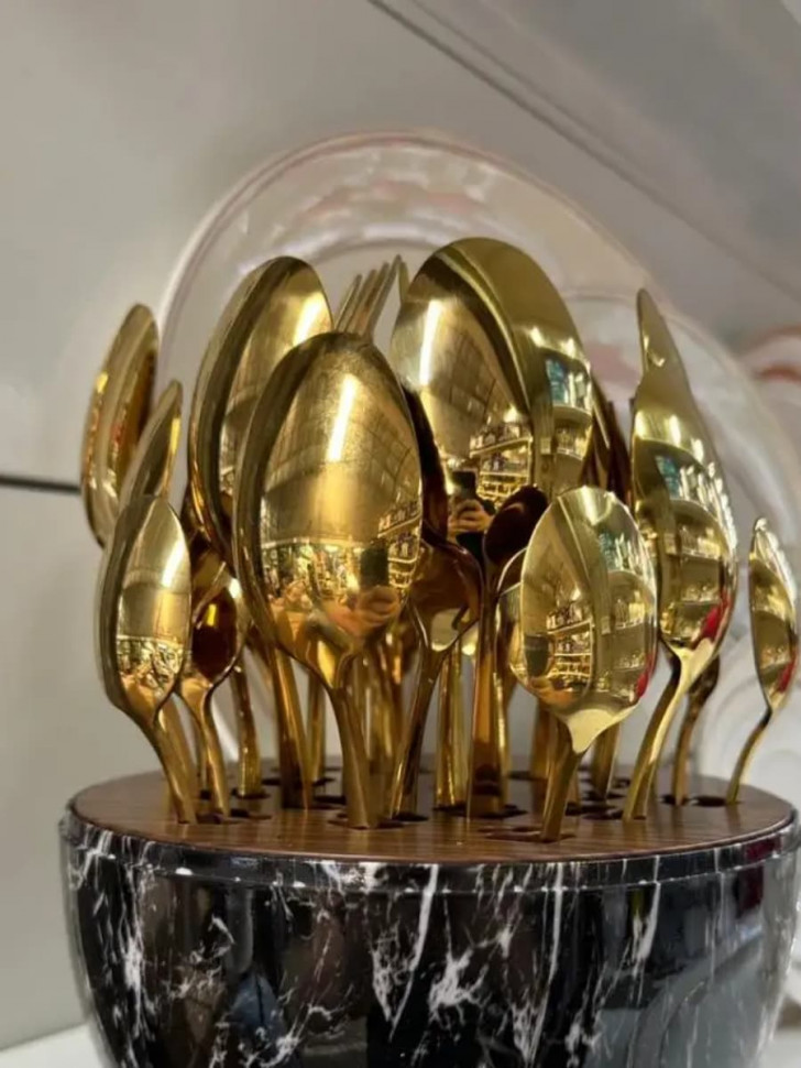 Набор столовых приборов Black marble 