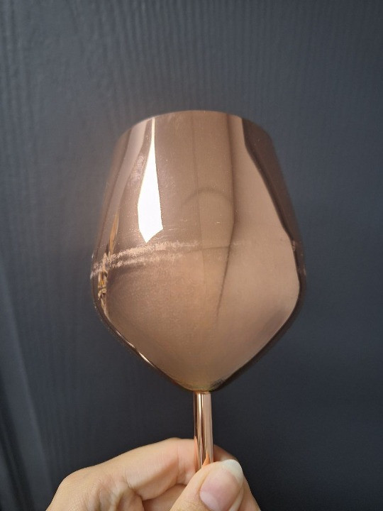 Бокал для вина Rose gold