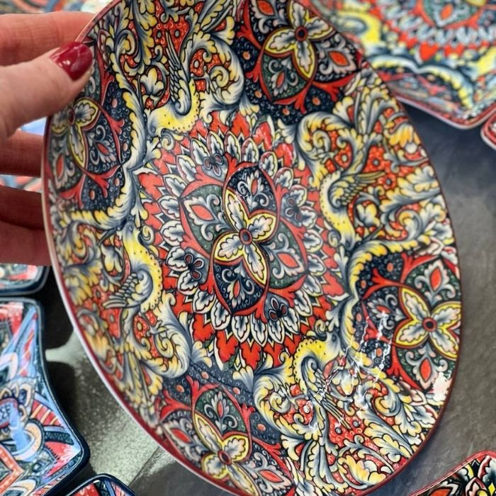 Тарелка Painted red