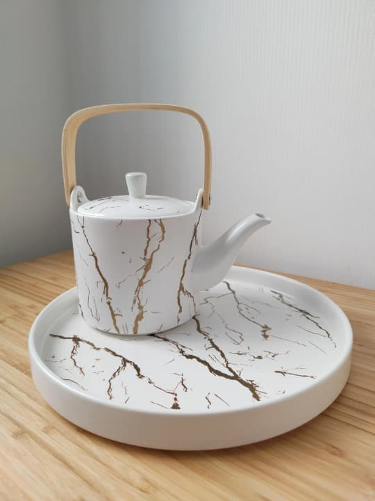 Порцеляновий чайник Wiese