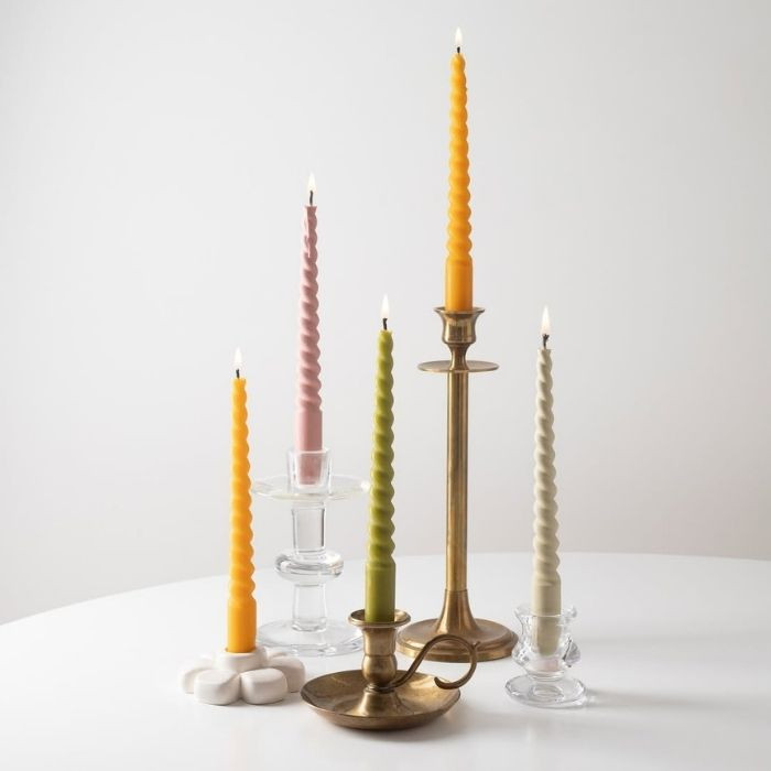 Свічка Twisted