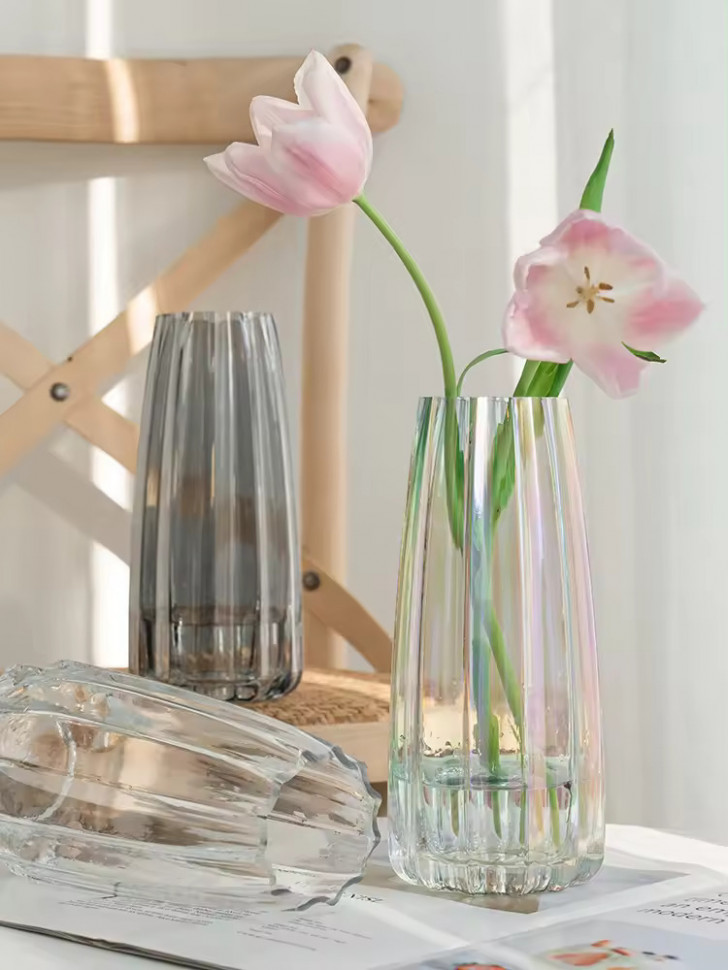 Стеклянная ваза Brease