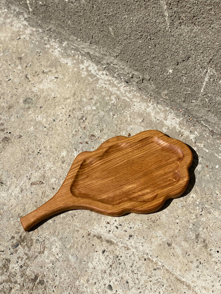 Деревянная доска для подачи Oak Leaf