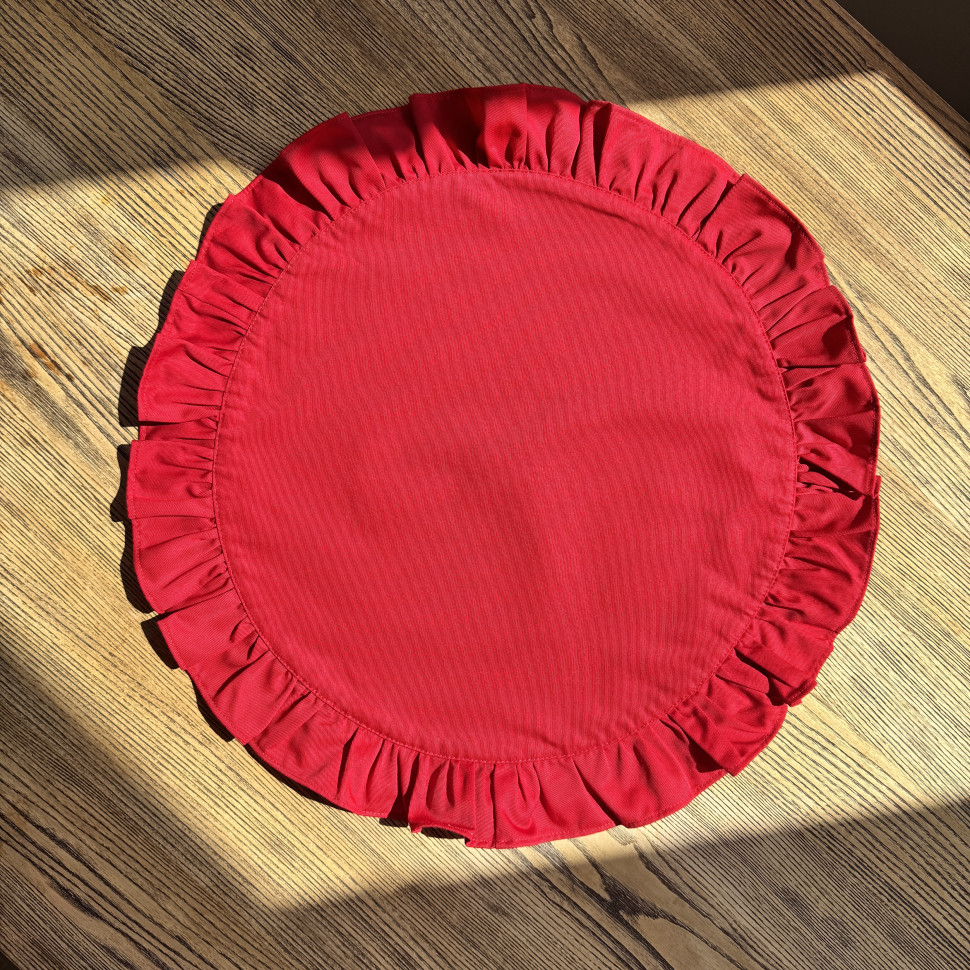 Круглые салфетки с воланами Sandro