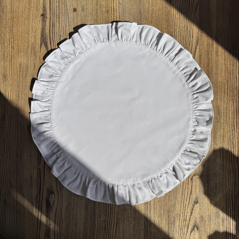 Круглые салфетки с воланами Sandro