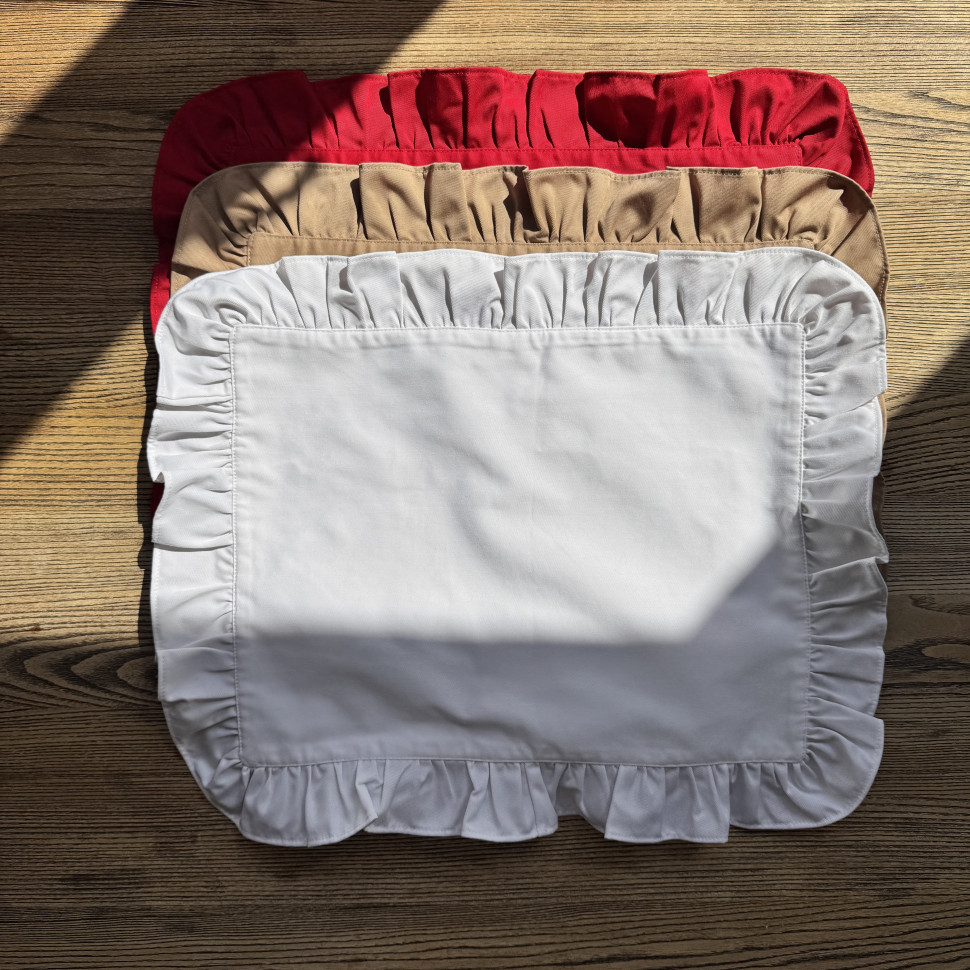 Прямоугольные салфетки с воланами Sandro 