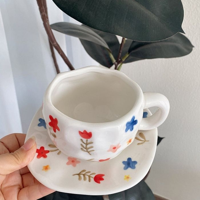 Чашка з блюдцем Flowers 300 мл