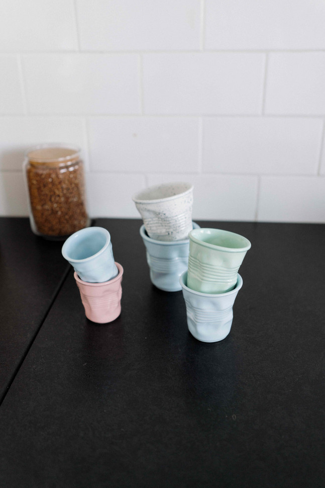 Мятый стакан Basil