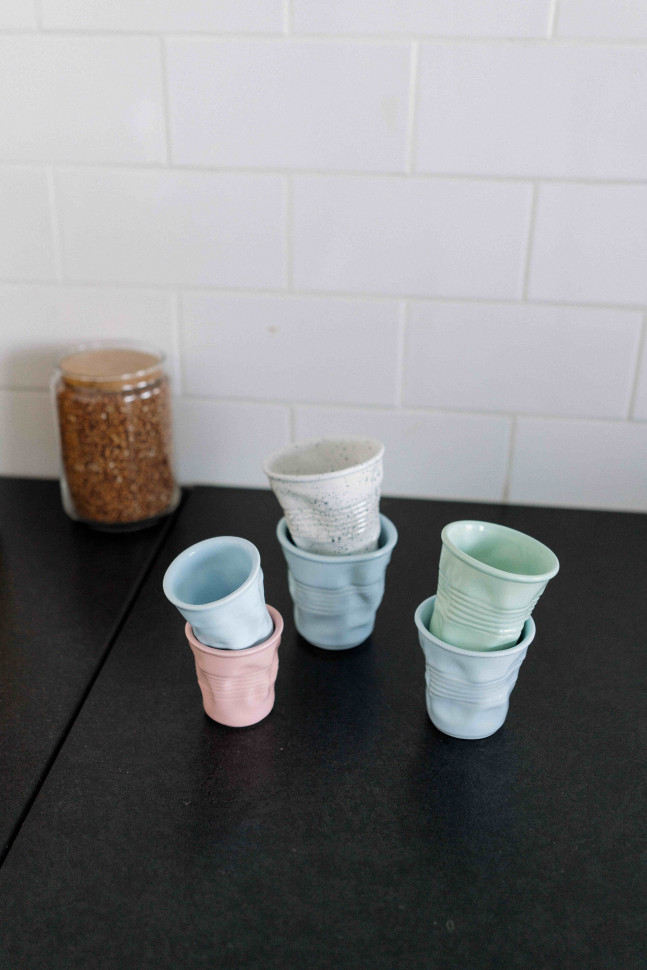 Мятый стакан Basil