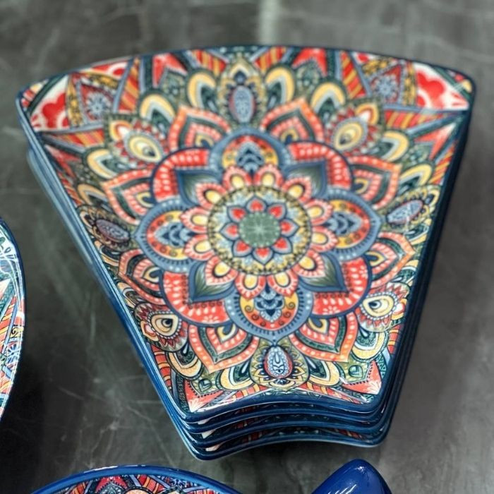 Блюдо-сегмент Painted blue