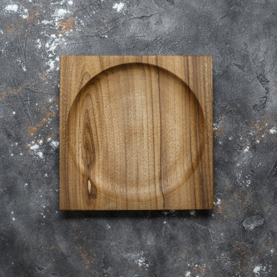Деревянная тарелка "Hazelnut"