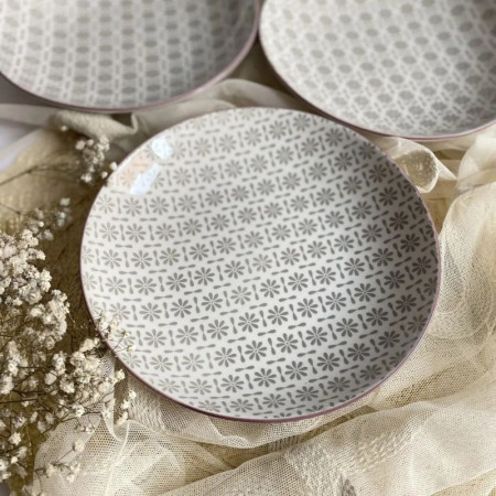 Тарелка Diamond