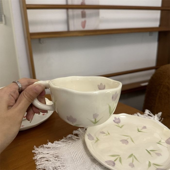 Чашка з блюдцем Delicate tulip 300 мл