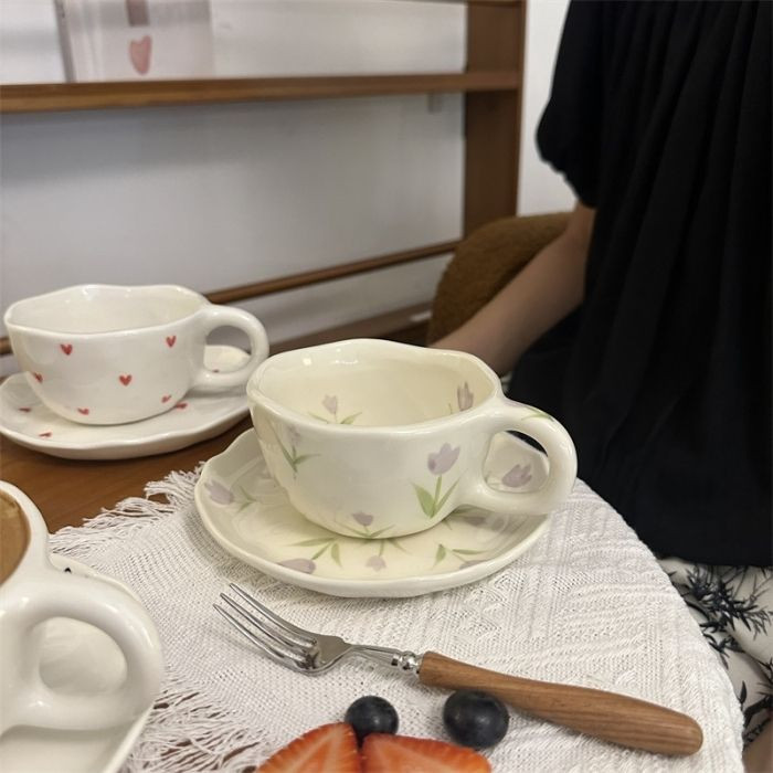 Чашка з блюдцем Delicate tulip 300 мл